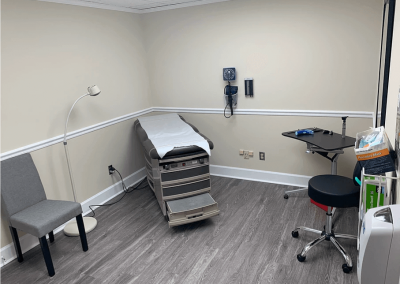Le Reve Spinal Care Examination Room-3