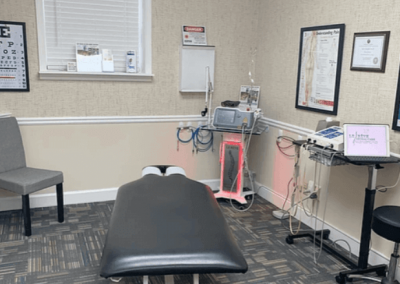 Le-Reve-Spinal-Care-Examination-Room-7